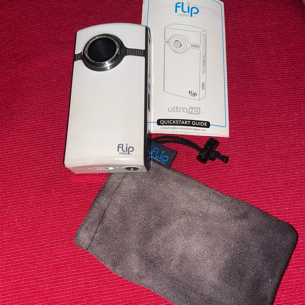Flip UltraHD White Video Camera